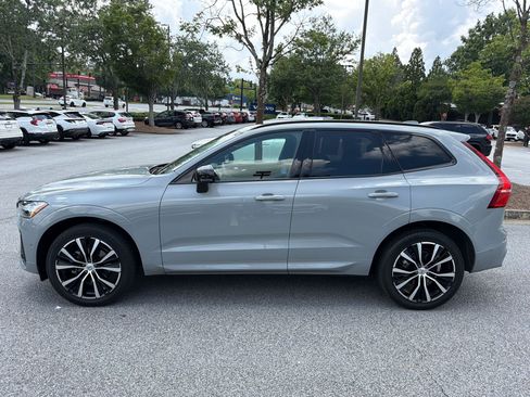 Used 2024 Volvo XC60 B5 Plus w/ Protection Package Premier AWD/4WD image 2