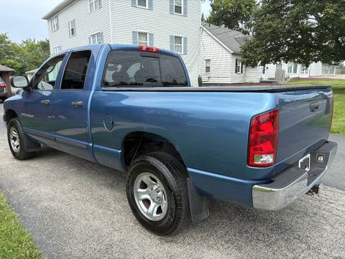 Used 2005 Dodge Ram 1500 Truck ST w/ ST Value Group AWD/4WD image 5