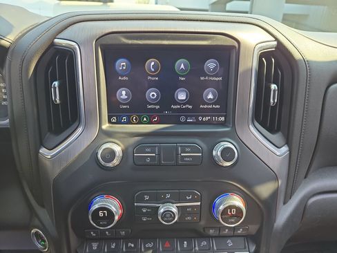 Used 2020 GMC Sierra 3500 Denali w/ Denali Ultimate Package AWD/4WD image 23