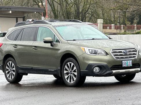 Used 2017 Subaru Outback 3.6R Limited image 9