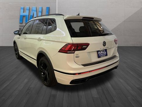 Certified 2024 Volkswagen Tiguan SE R-Line w/ MDO Package, Two-Row image 4