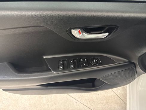 Used 2022 Kia Rio S FWD image 30