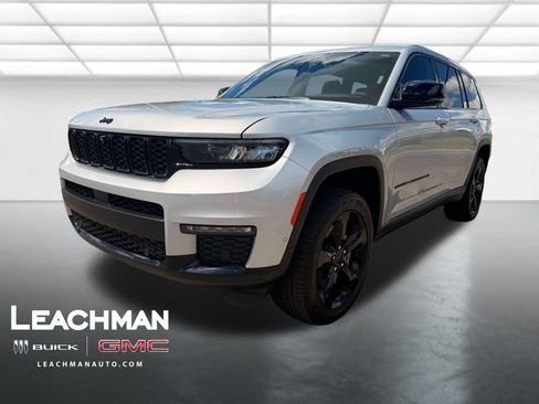 Used 2024 Jeep Grand Cherokee L Limited w/ Luxury Tech Group II AWD/4WD image 9