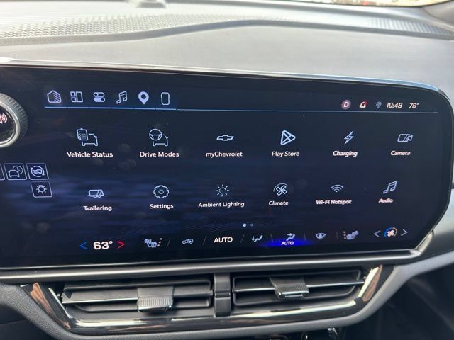 Used 2026 Chevrolet Equinox EV RS AWD/4WD image 3