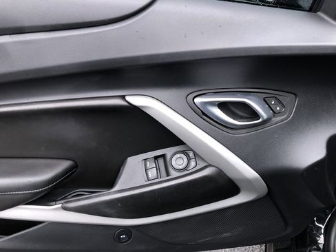 Used 2023 Chevrolet Camaro LT image 11