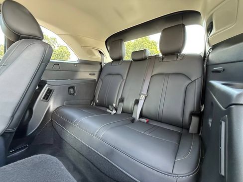 Certified 2024 MAZDA CX-90 Plug-In Hybrid w/ Premium Pkg AWD/4WD image 45