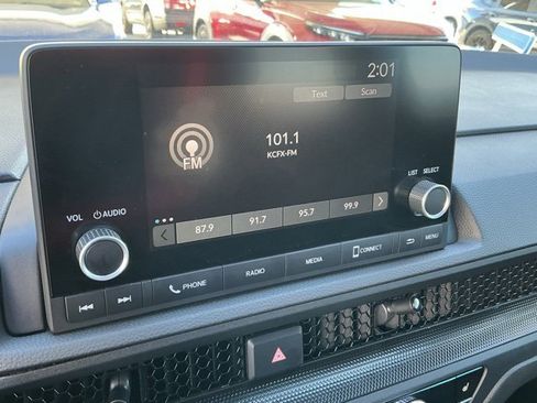 Used 2025 Honda CR-V Sport image 25