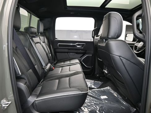 New 2026 RAM 1500 Laramie w/ Night Edition image 39