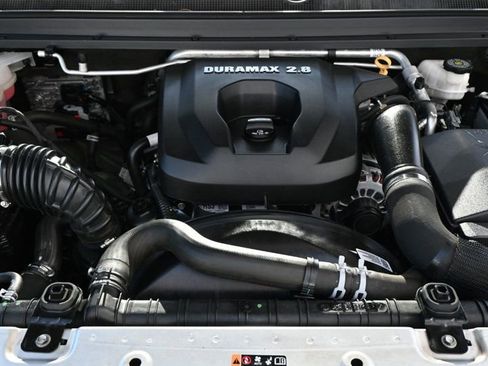 Used 2019 Chevrolet Colorado LT w/ LT Convenience Package image 18