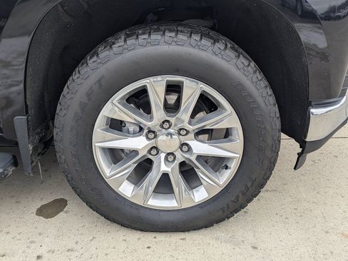 Used 2022 Chevrolet Silverado 1500 LTZ image 19