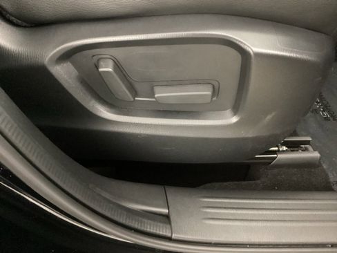 Used 2025 MAZDA CX-5 AWD 2.5 S w/ Preferred Package image 9