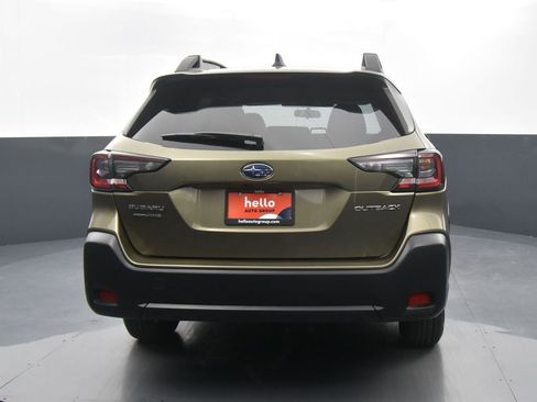 Used 2024 Subaru Outback Premium image 30