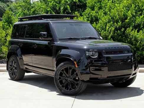 New 2026 Land Rover Defender 110 OCTA AWD/4WD image 7