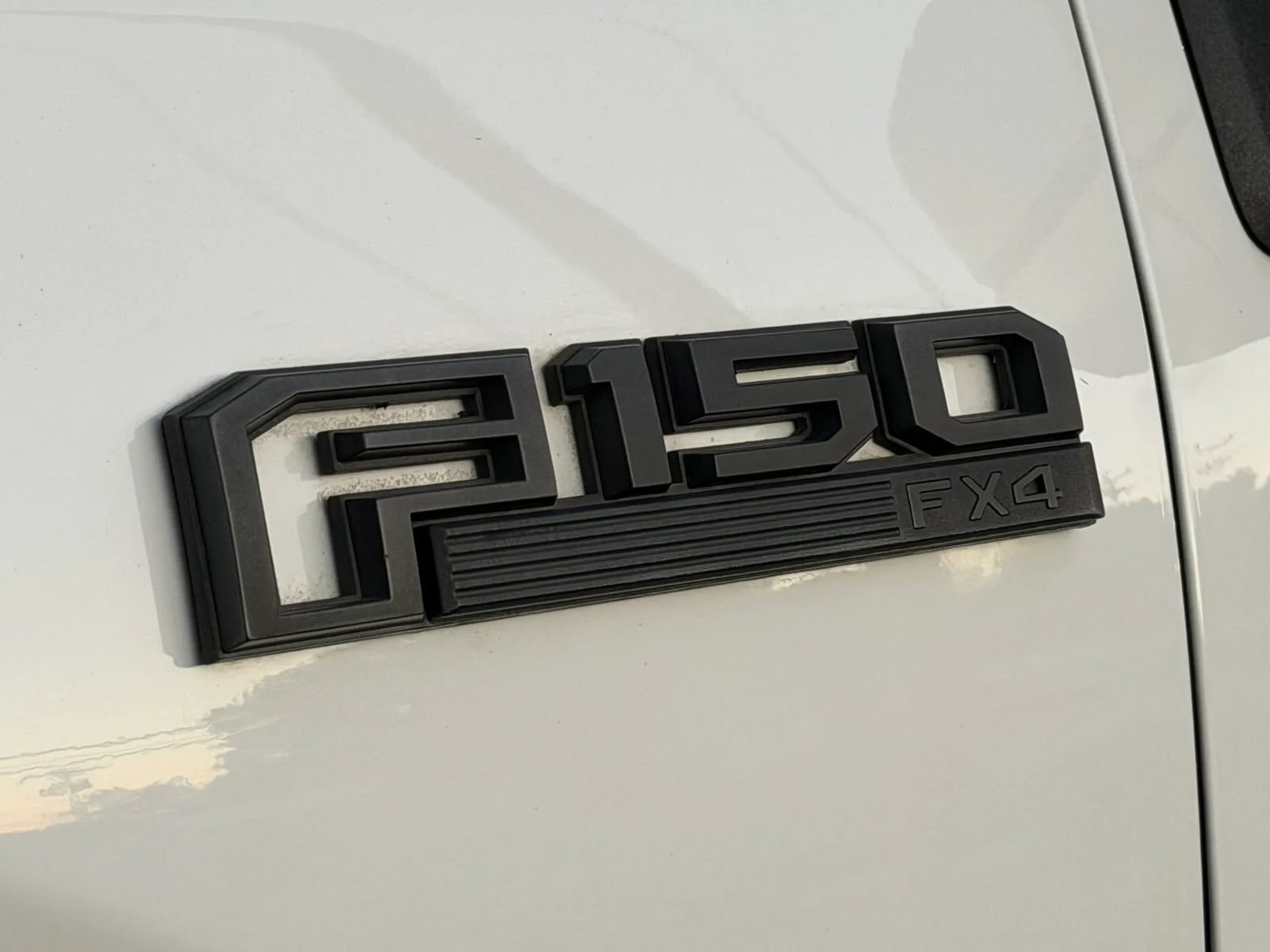 Used 2019 Ford F150 XL w/ Equipment Group 101A Mid AWD/4WD image 14
