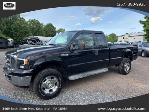Used 2006 Ford F350 XLT AWD/4WD image 2