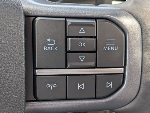 New 2026 Ford F250 Lariat w/ Black Appearance Package image 30