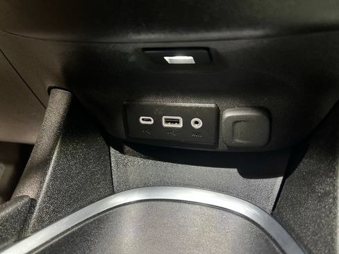 Used 2024 Chevrolet Malibu LT FWD image 37