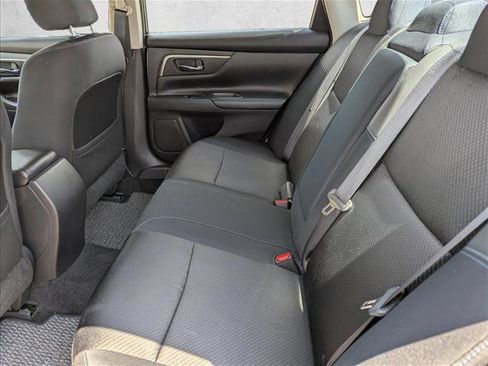 Used 2017 Nissan Altima 2.5 SR FWD image 24