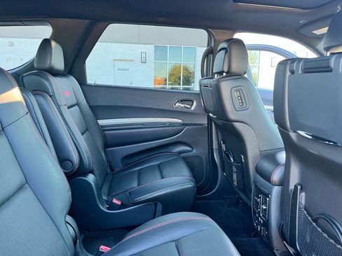 Used 2017 Dodge Durango R/T w/ Technology Group image 19