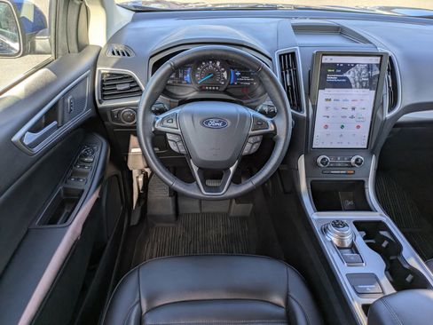 Certified 2024 Ford Edge SEL w/ Convenience Package image 18