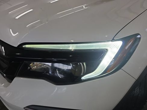Used 2022 Honda Pilot TrailSport image 34