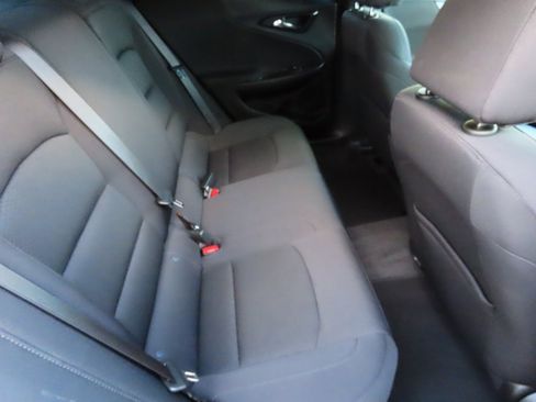 Used 2022 Chevrolet Malibu RS image 15