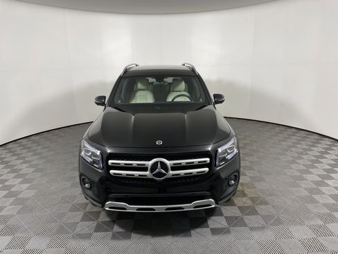 Used 2022 Mercedes-Benz GLB 250 image 8