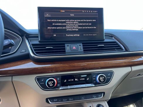 Used 2022 Audi Q5 2.0T Premium Plus AWD/4WD image 29