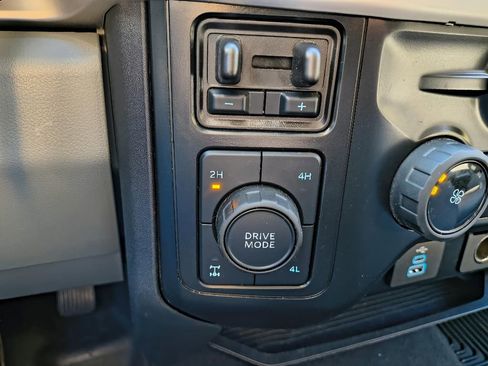 Used 2024 Ford F250 XL w/ STX Appearance Package image 23