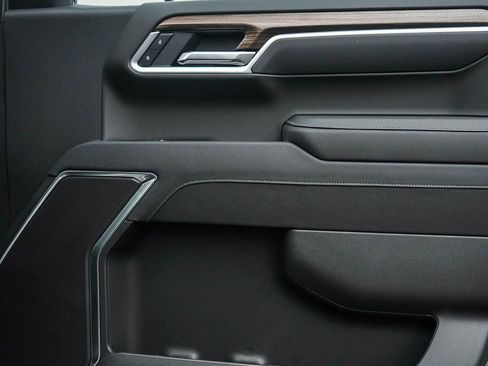 New 2026 Chevrolet Silverado 1500 LT AWD/4WD image 8