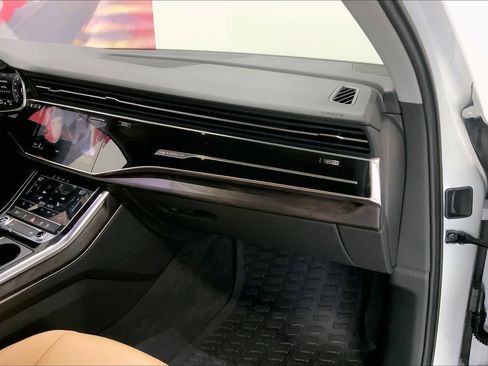 Used 2022 Audi Q7 3.0T Premium w/ Convenience Package image 20