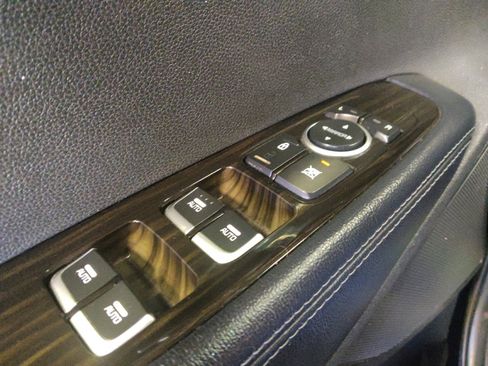 Used 2020 Kia Sorento EX FWD image 27
