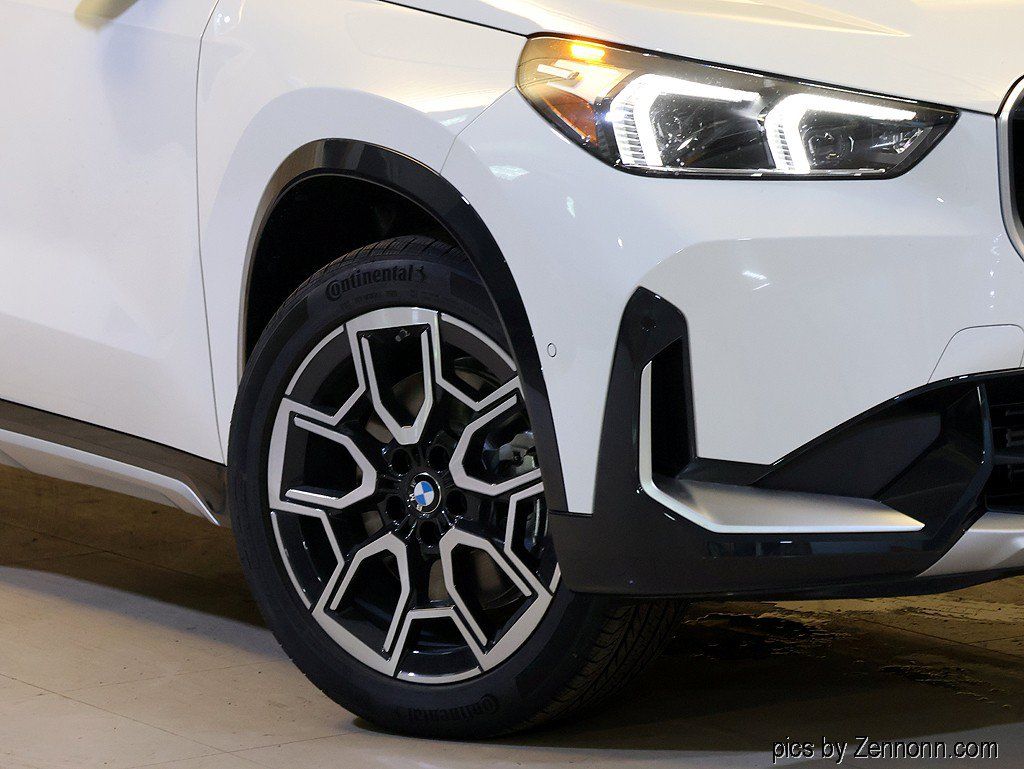 New 2027 BMW X1 xDrive28i AWD/4WD image 3