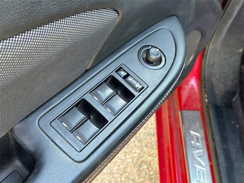 Used 2013 Dodge Avenger SXT image 11