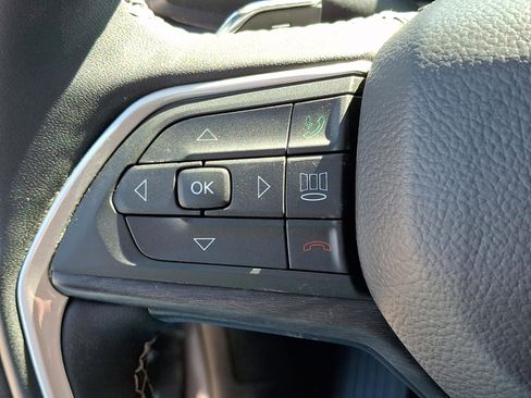 Certified 2023 Jeep Grand Cherokee Limited AWD/4WD image 23