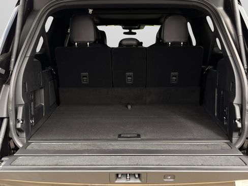 New 2026 Lincoln Navigator L Black Label AWD/4WD image 23