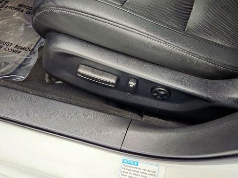 Used 2019 Honda Accord Touring image 12