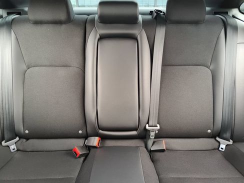 Used 2025 Honda Civic Sport image 34