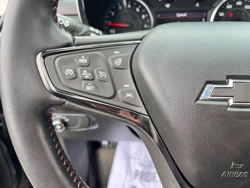 Used 2022 Chevrolet Equinox RS w/ Infotainment Package image 26