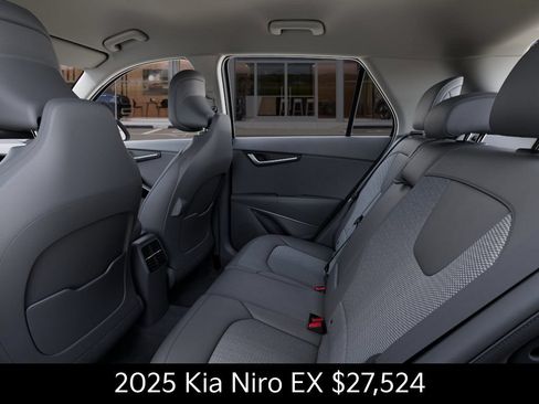 Used 2025 Kia Niro EX FWD image 18