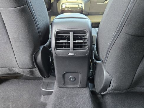 Used 2023 Ford Escape Active w/ Tech Pack #2 image 27