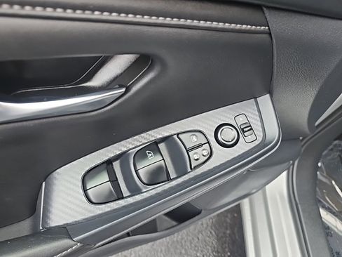 Used 2023 Nissan Sentra SV w/ All-Weather Package image 17