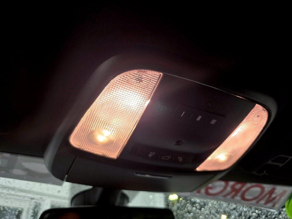 Used 2025 Dodge Durango GT RWD image 27
