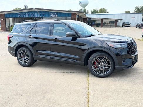 New 2026 Ford Explorer ST w/ Sun And Sound Package AWD/4WD image 3