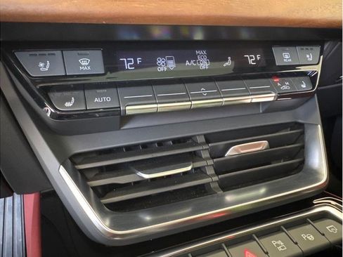 Used 2022 Audi e-tron GT Prestige w/ Prestige Package AWD/4WD image 23