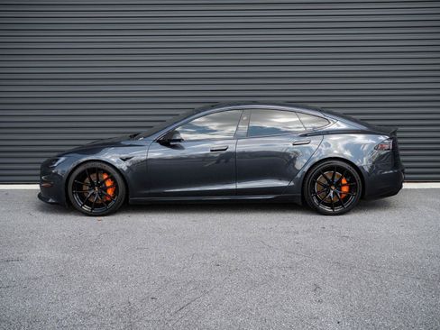 Used 2024 Tesla Model S Plaid AWD/4WD image 2