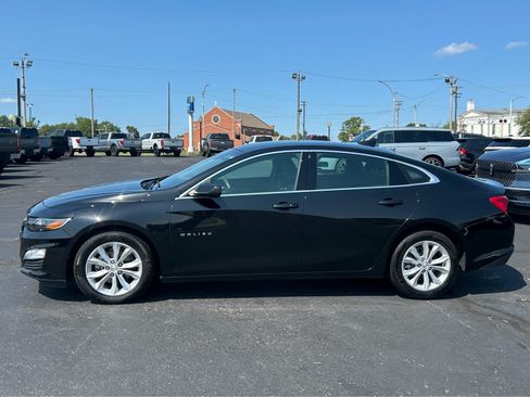 Used 2025 Chevrolet Malibu LT FWD image 1