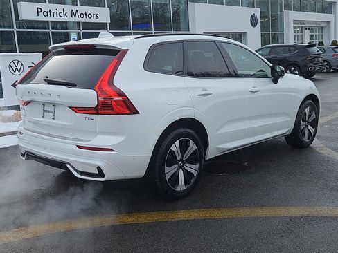 Used 2025 Volvo XC60 T8 Plus w/ Protection Package Premier image 2
