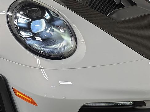 Used 2025 Porsche 911 GT3 RS image 12