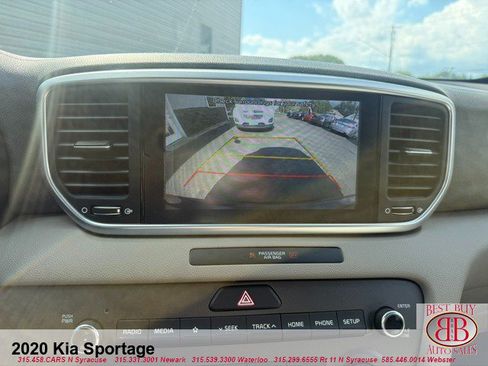 Used 2020 Kia Sportage LX AWD/4WD image 18